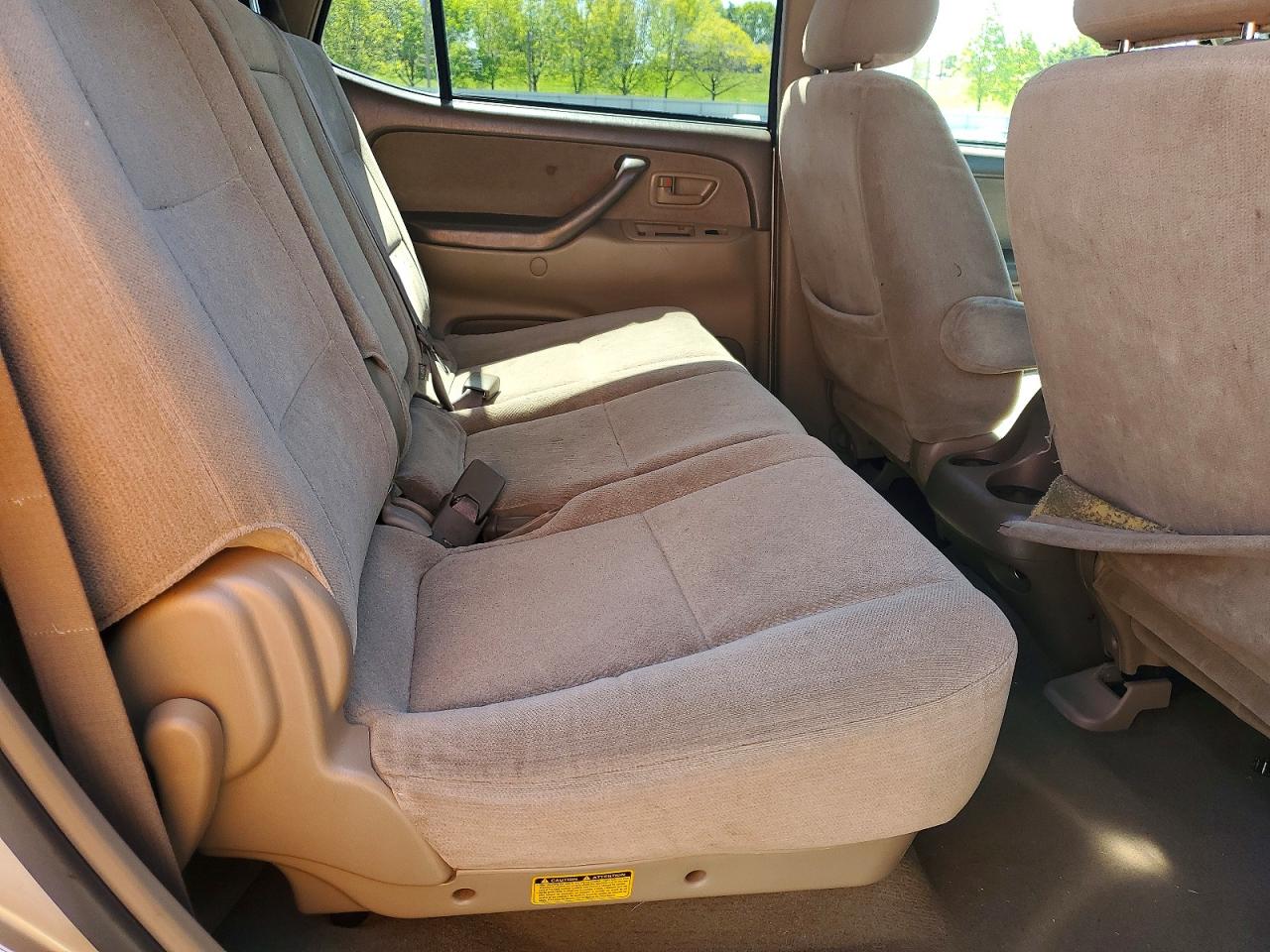 Toyota Sequoia Sr5