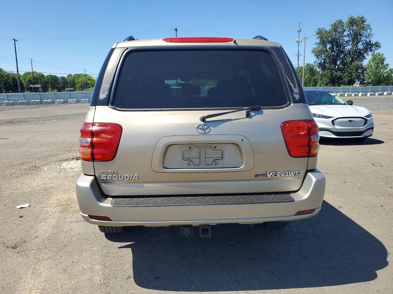 Toyota Sequoia Sr5