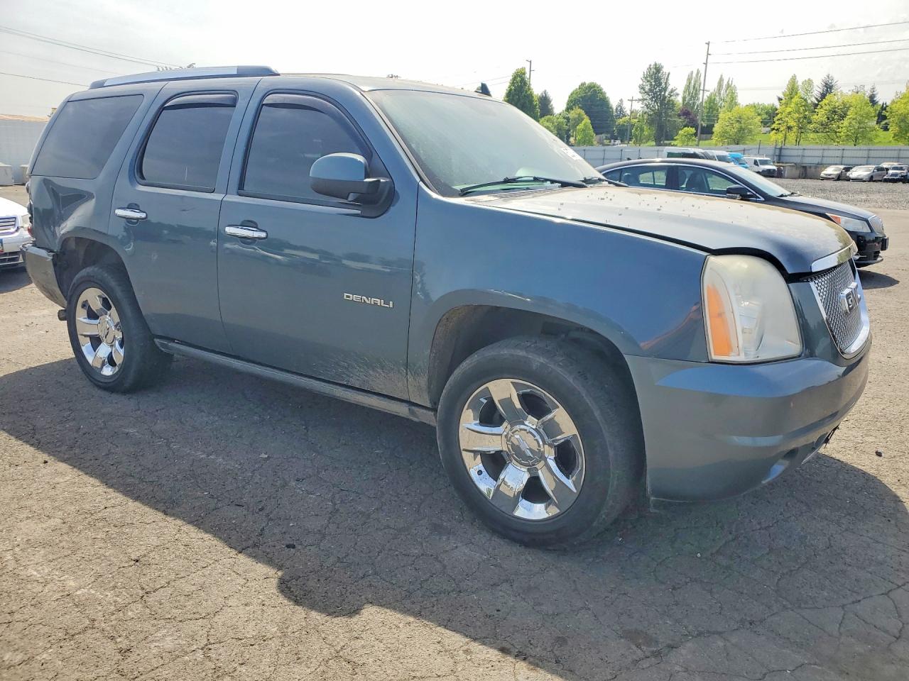 GMC Yukon Denali