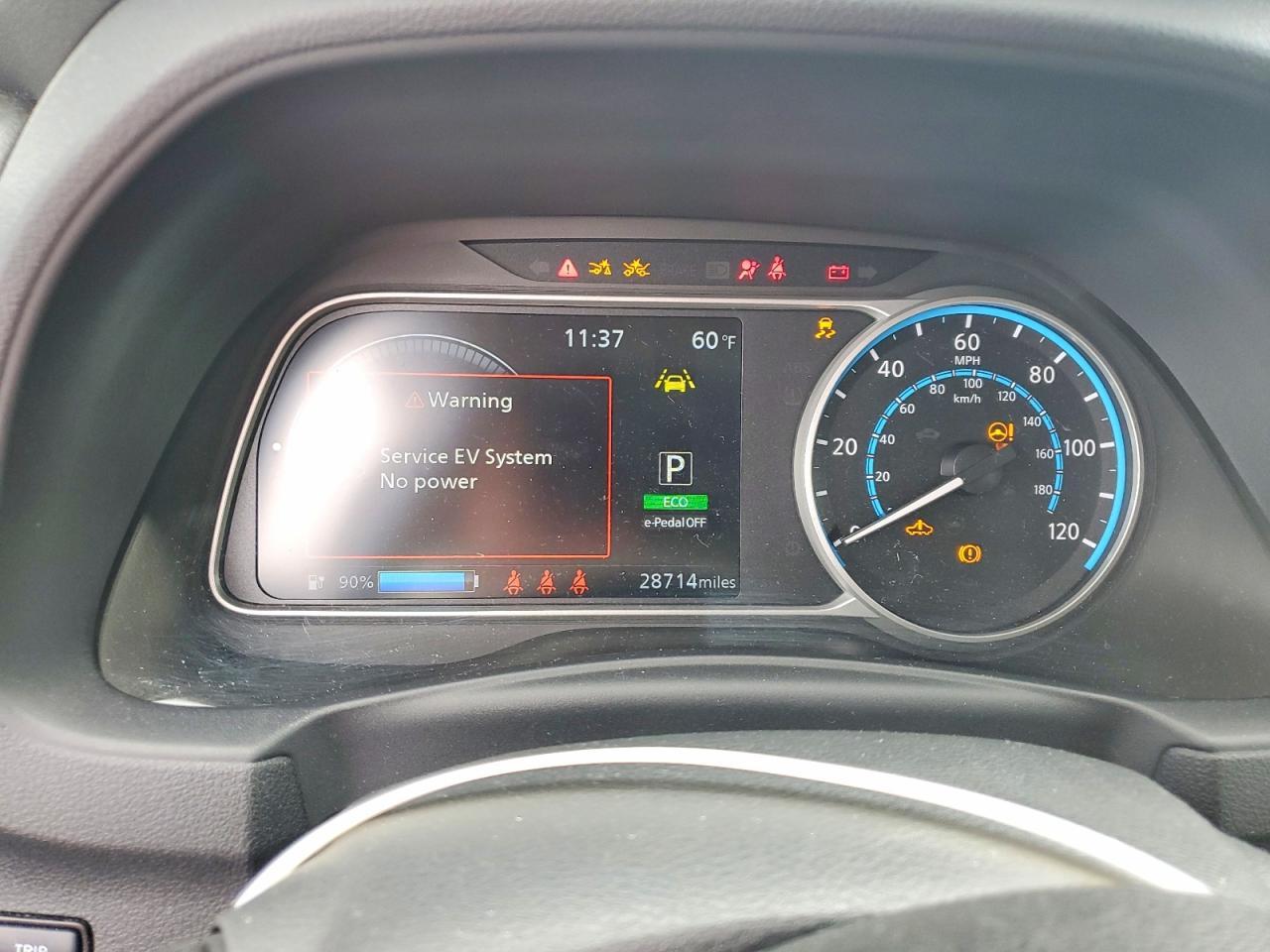 Nissan LEAF Sv Plus