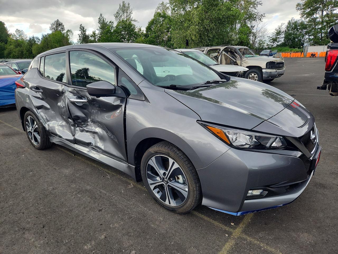 Nissan LEAF Sv Plus