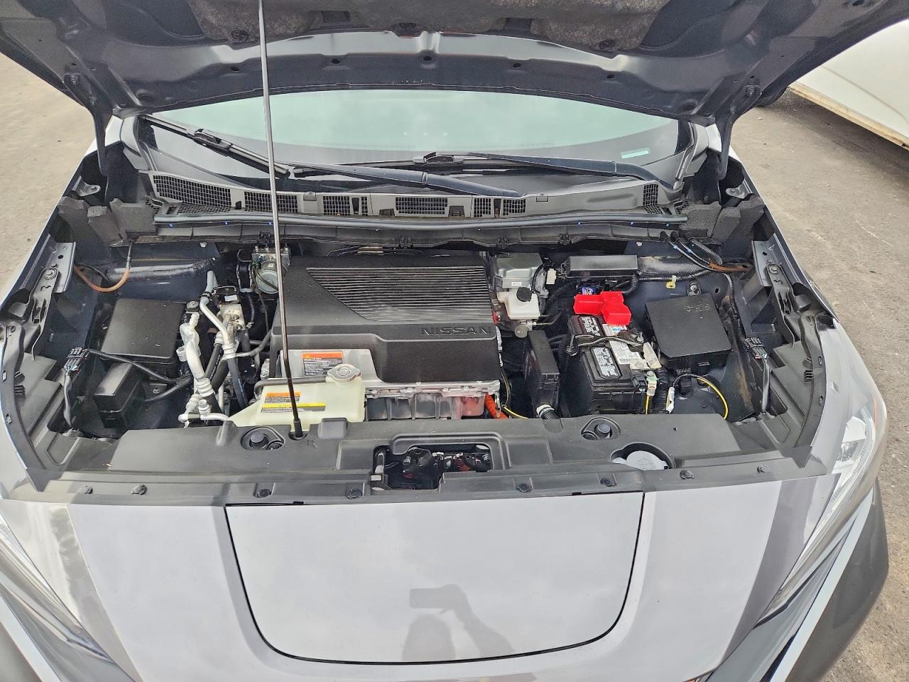 Nissan LEAF Sv Plus