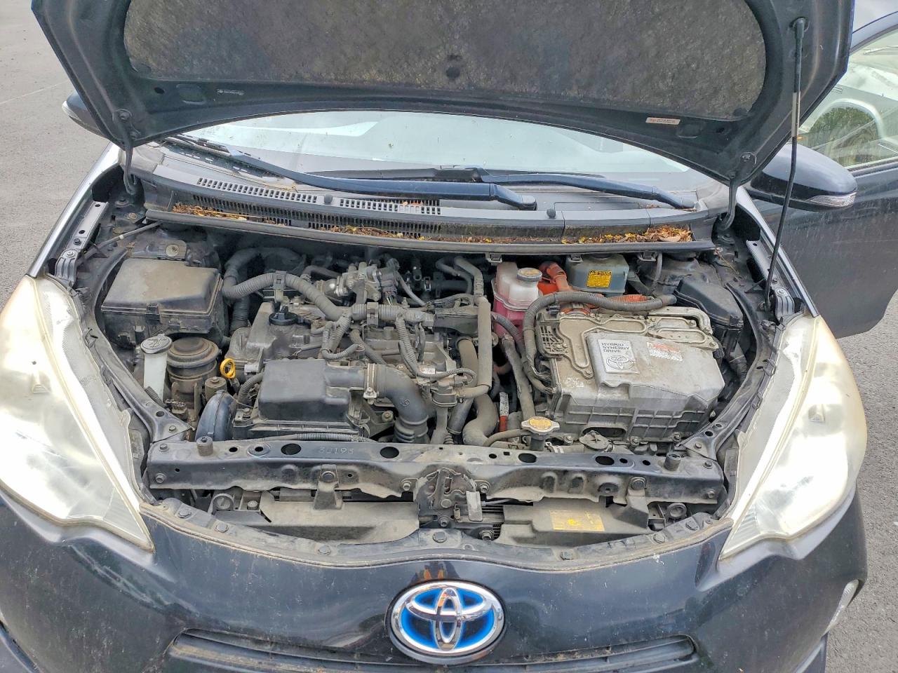 Toyota Prius c Three