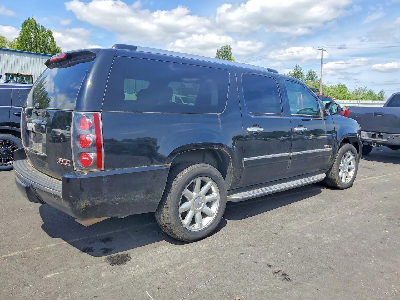 GMC Yukon Denali
