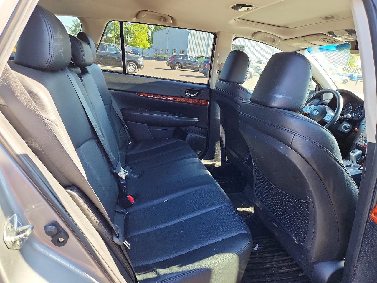 Subaru Outback 3.6r Limited