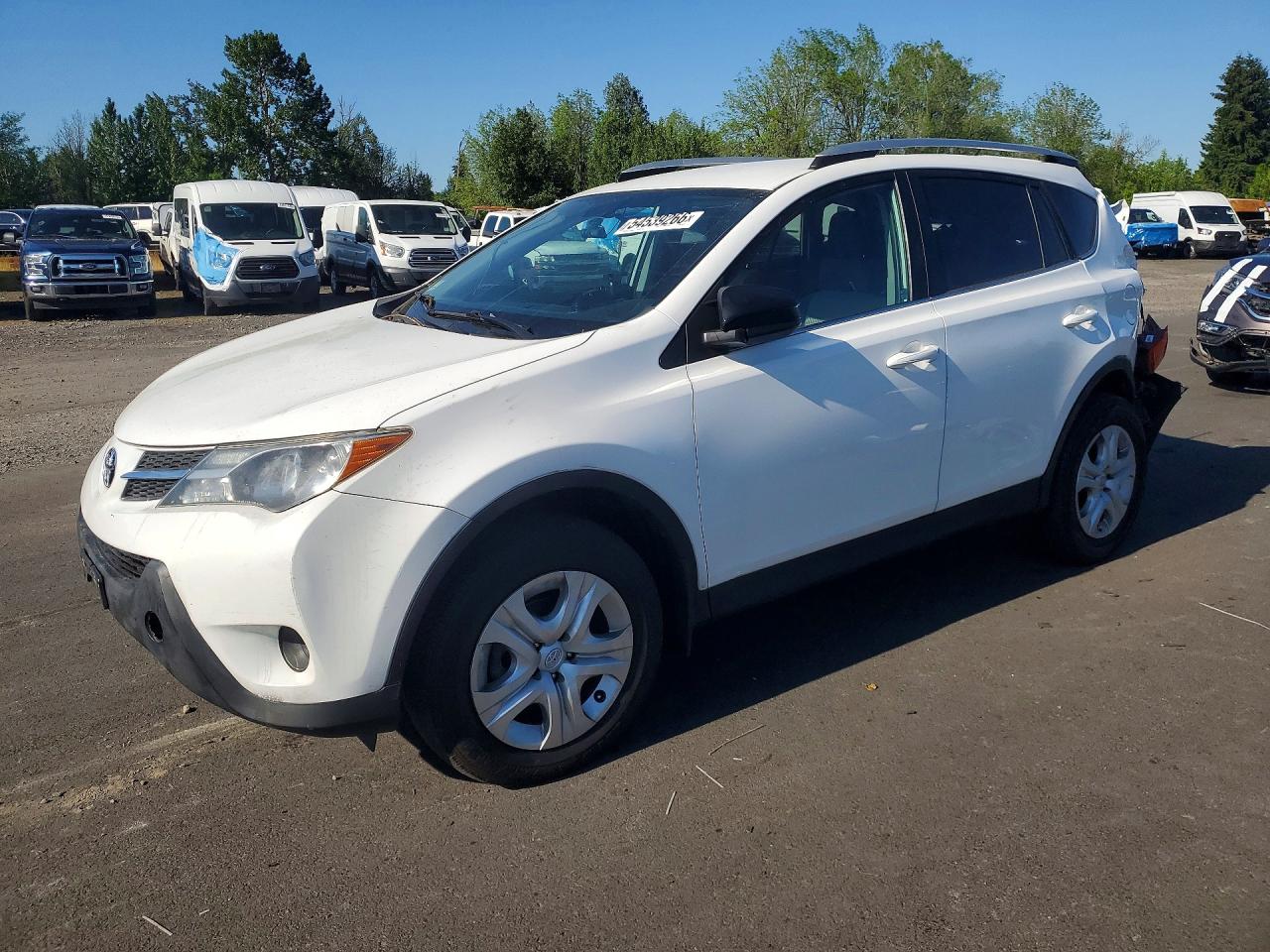 Salvage Toyota RAV4 Image