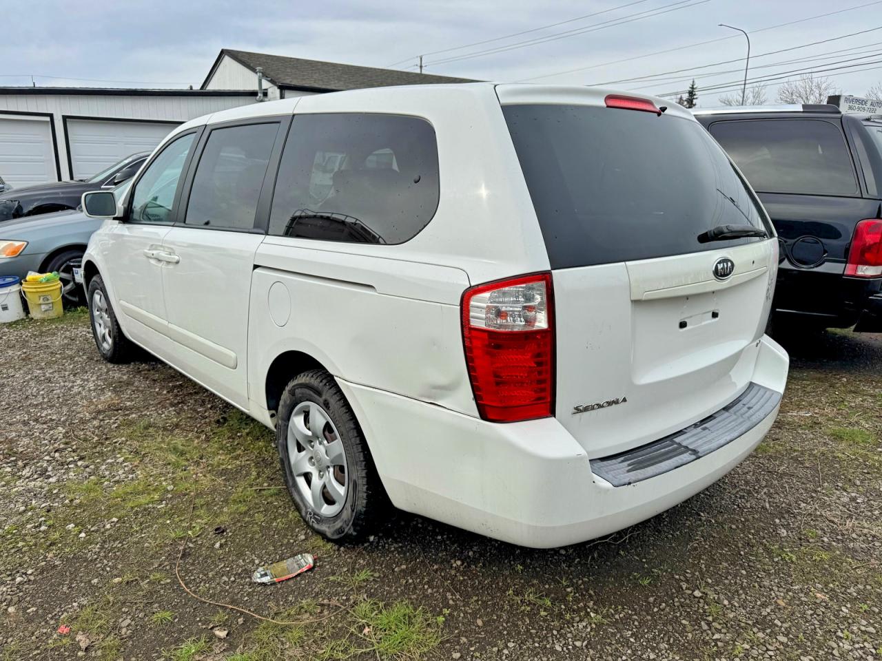 Kia Sedona Lx