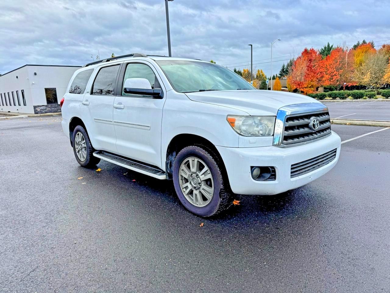 Salvage Toyota Sequoia Image