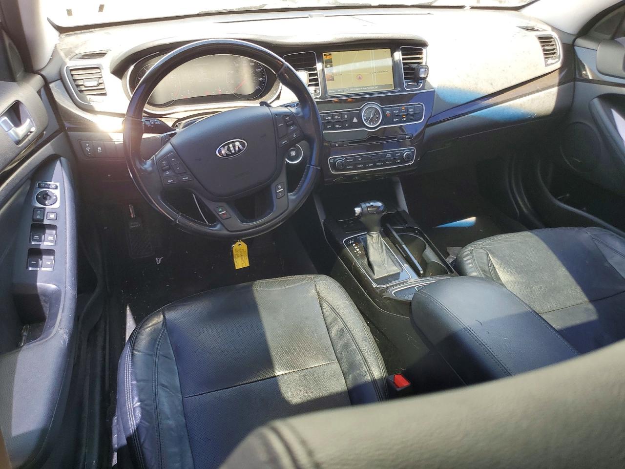 Kia Cadenza Premium