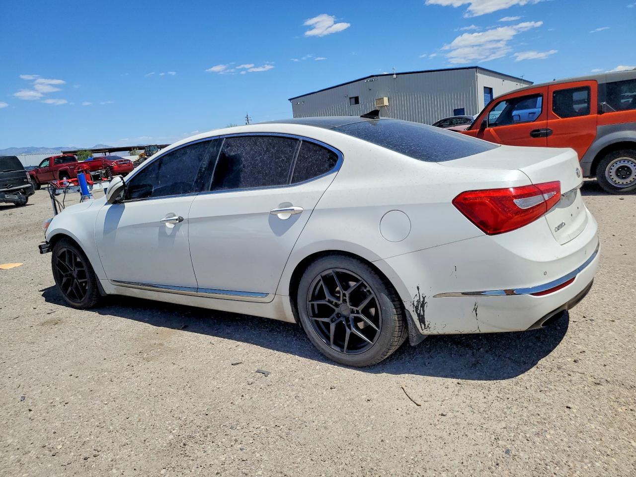 Kia Cadenza Premium