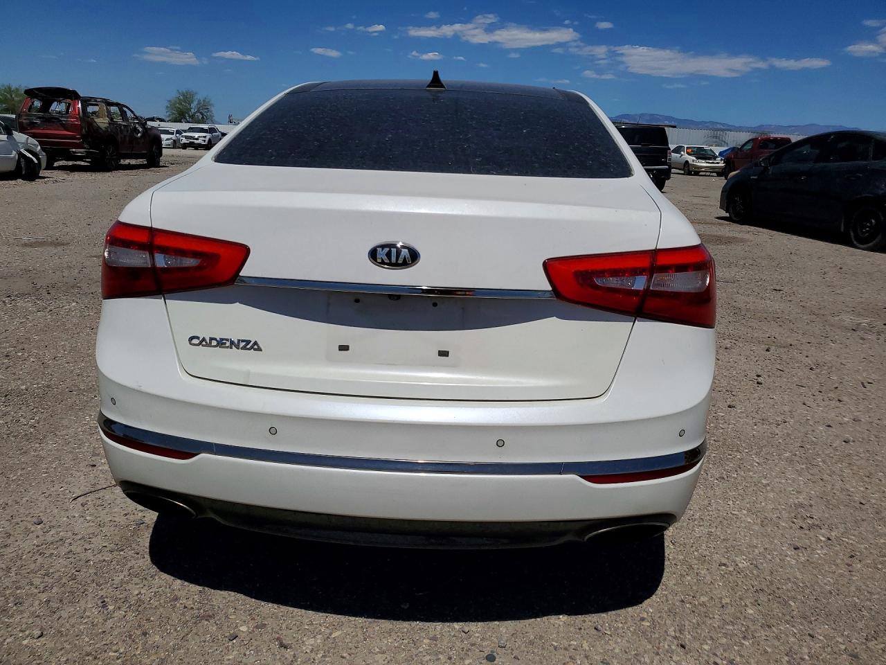 Kia Cadenza Premium