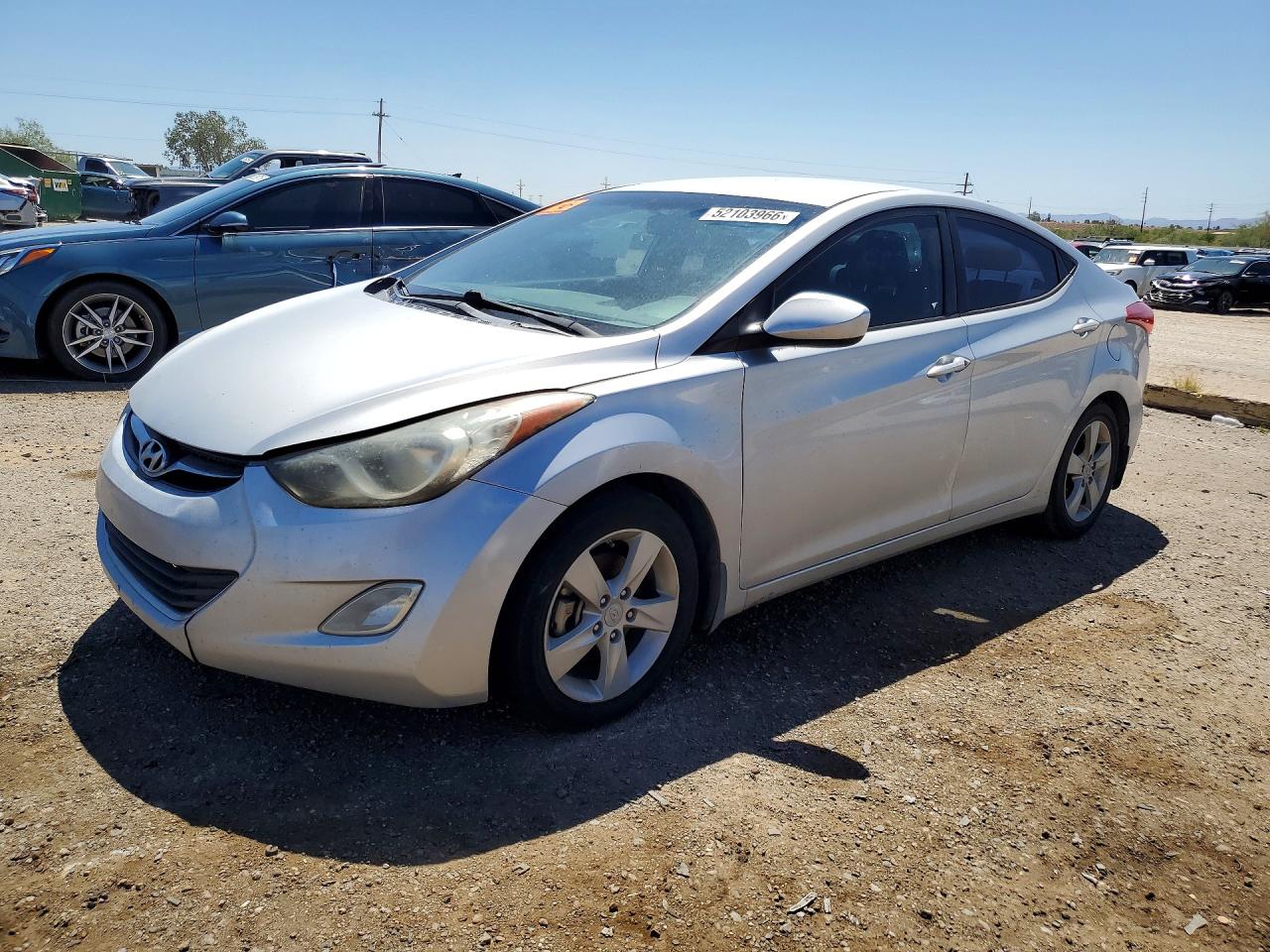 Salvage Hyundai ELANTRA Image