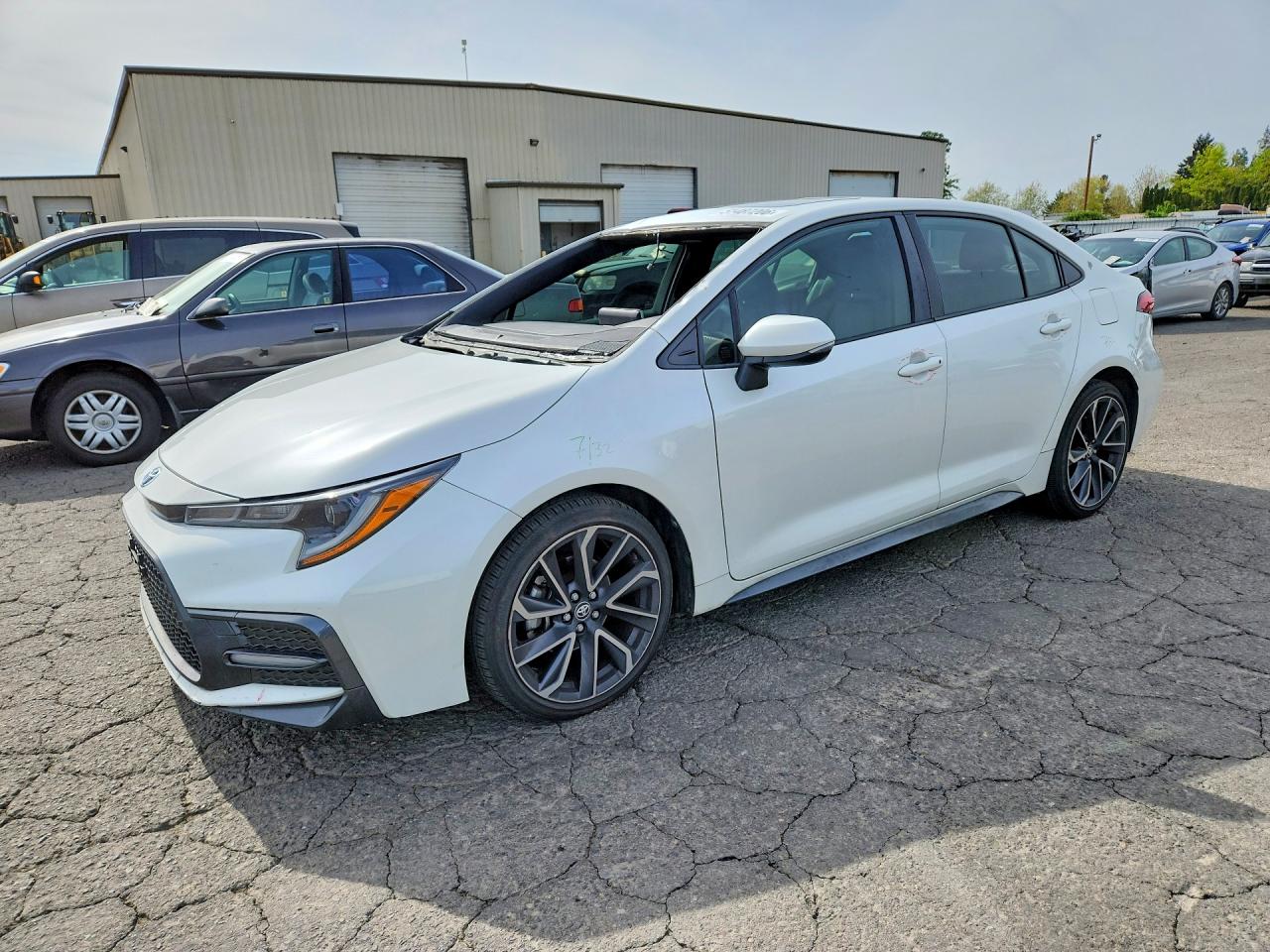 Salvage Toyota Corolla Image