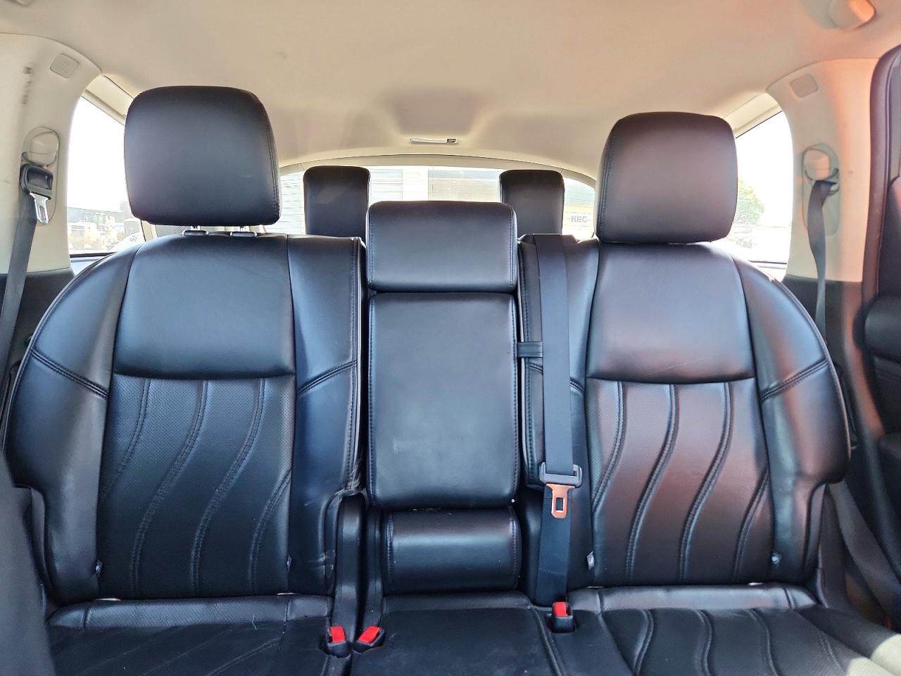 INFINITI Qx Base