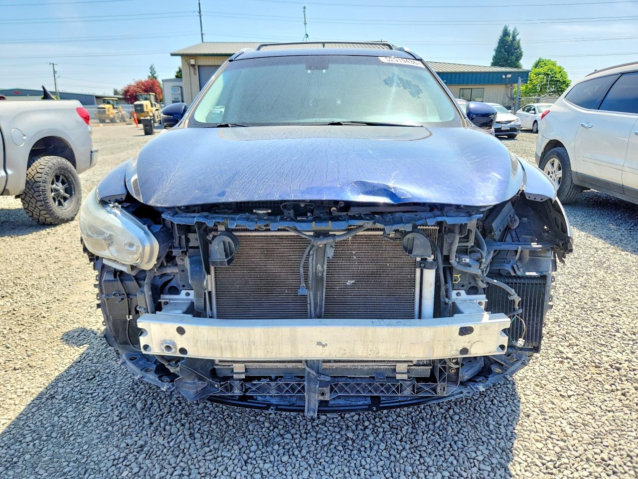 INFINITI Qx Base