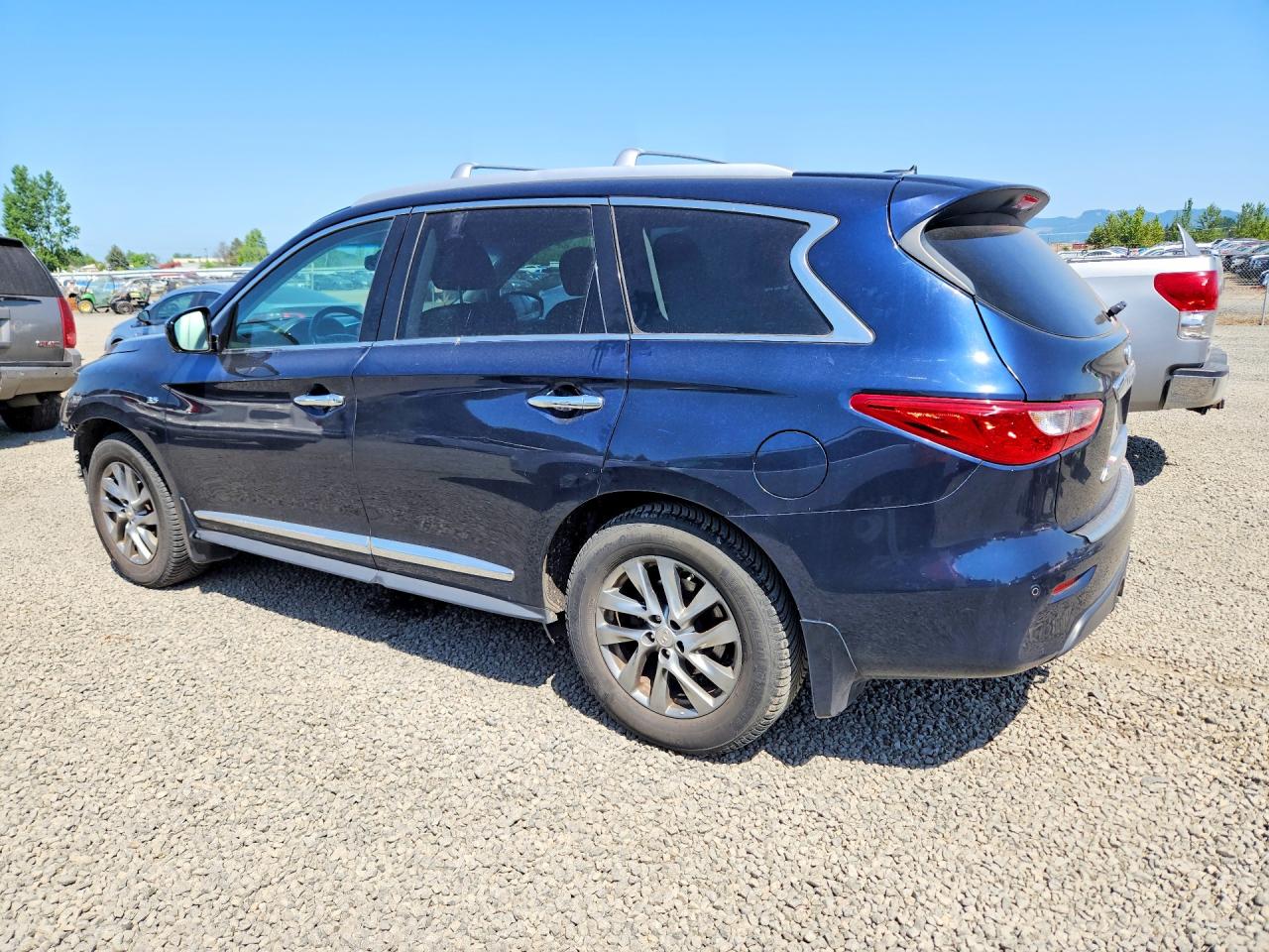 INFINITI Qx Base