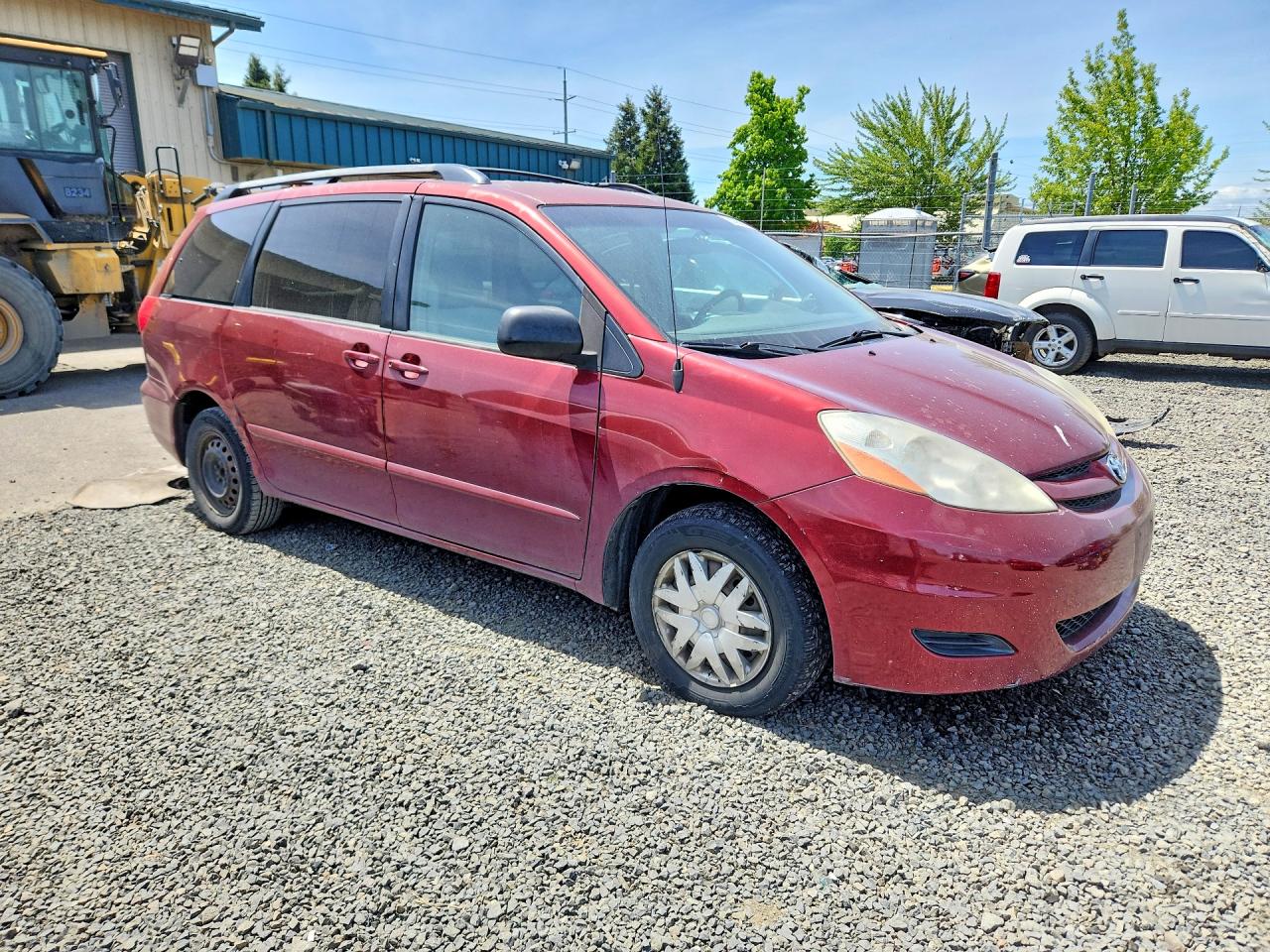 Toyota Sienna Le 8-passenger