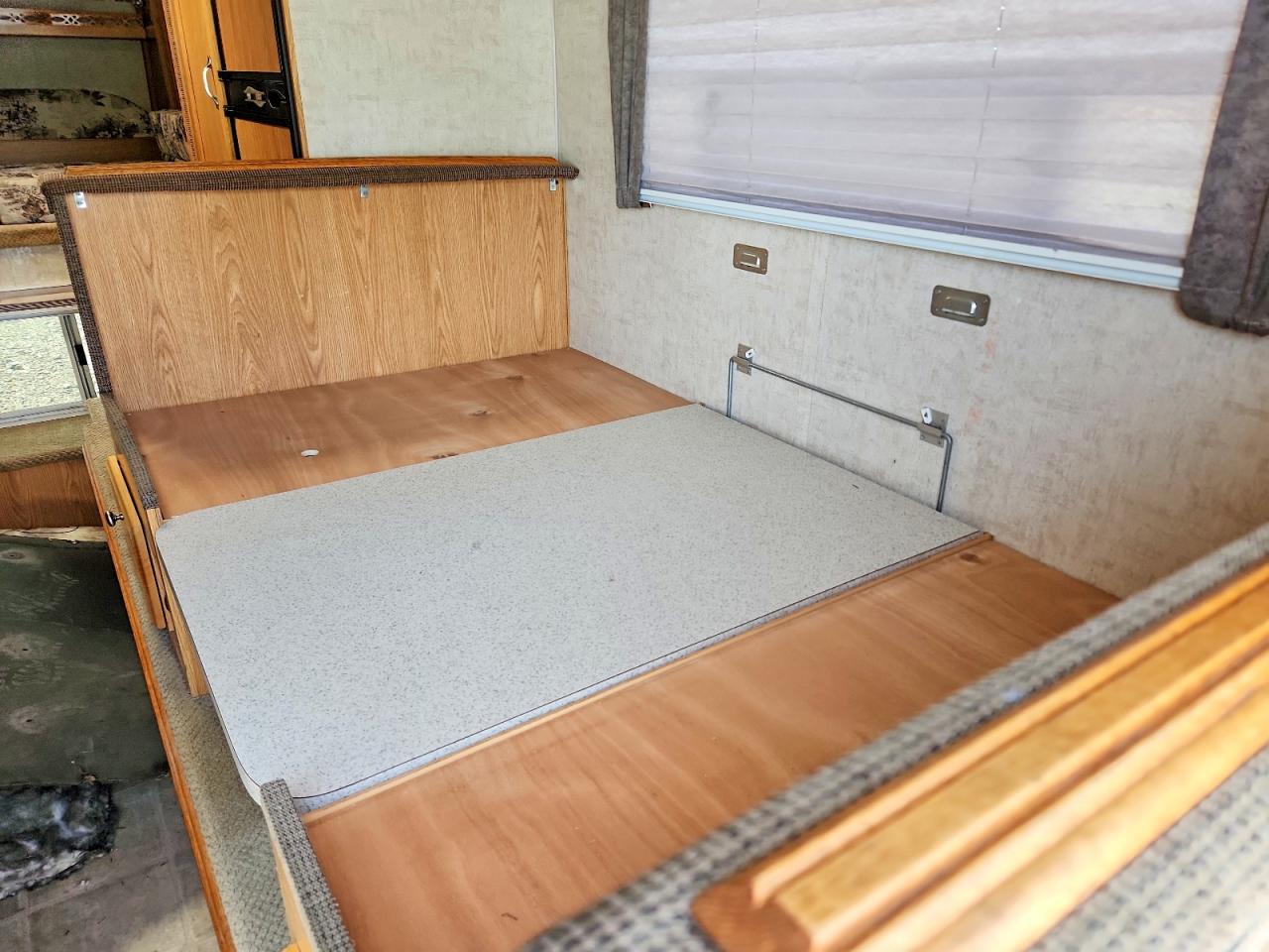 Arctic Fox Camper