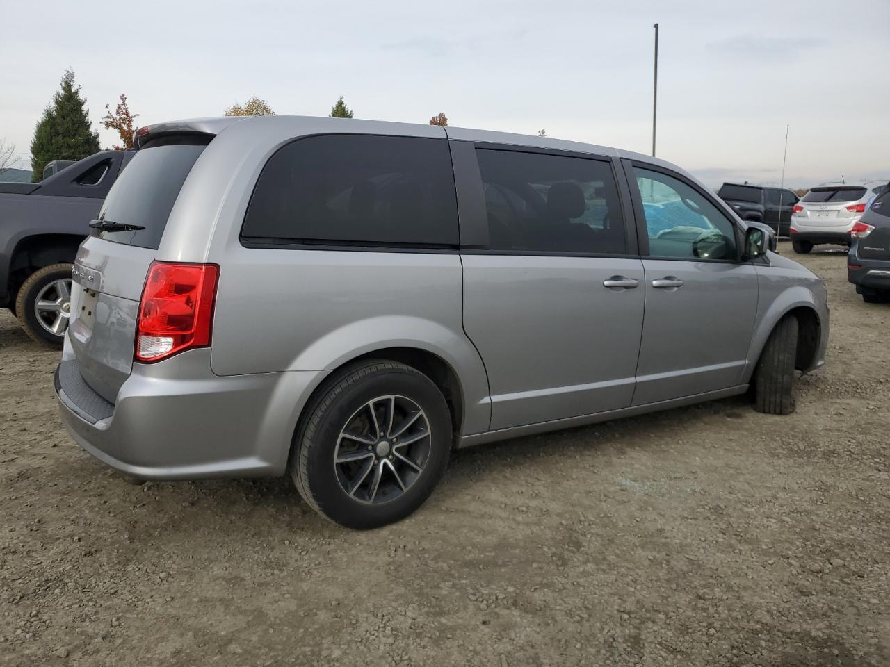 Dodge Caravan Se