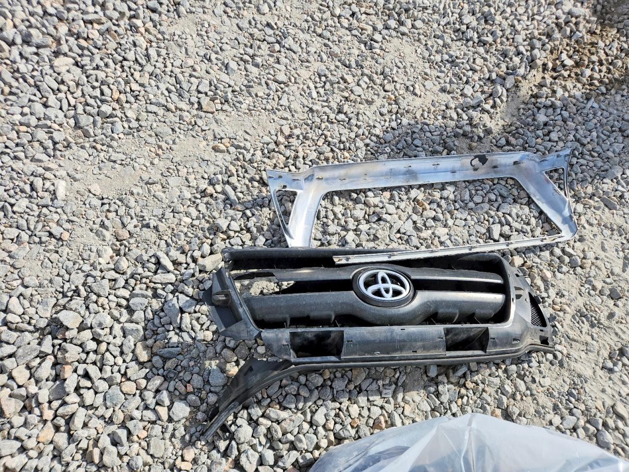 Toyota Tacoma V6