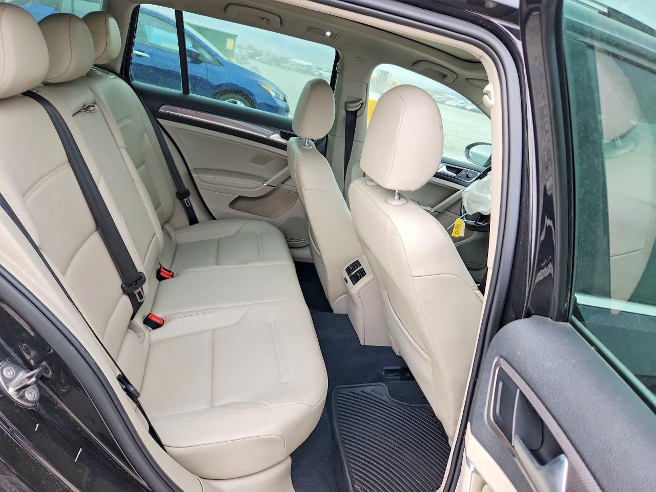 Volkswagen Golf S