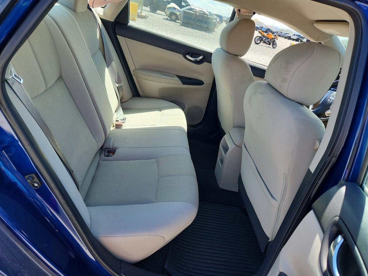 Nissan Sentra S