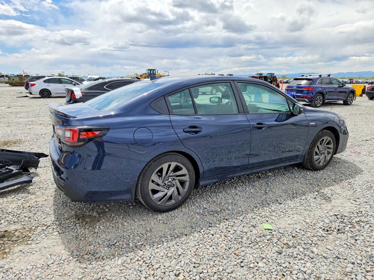 Subaru Legacy Sport