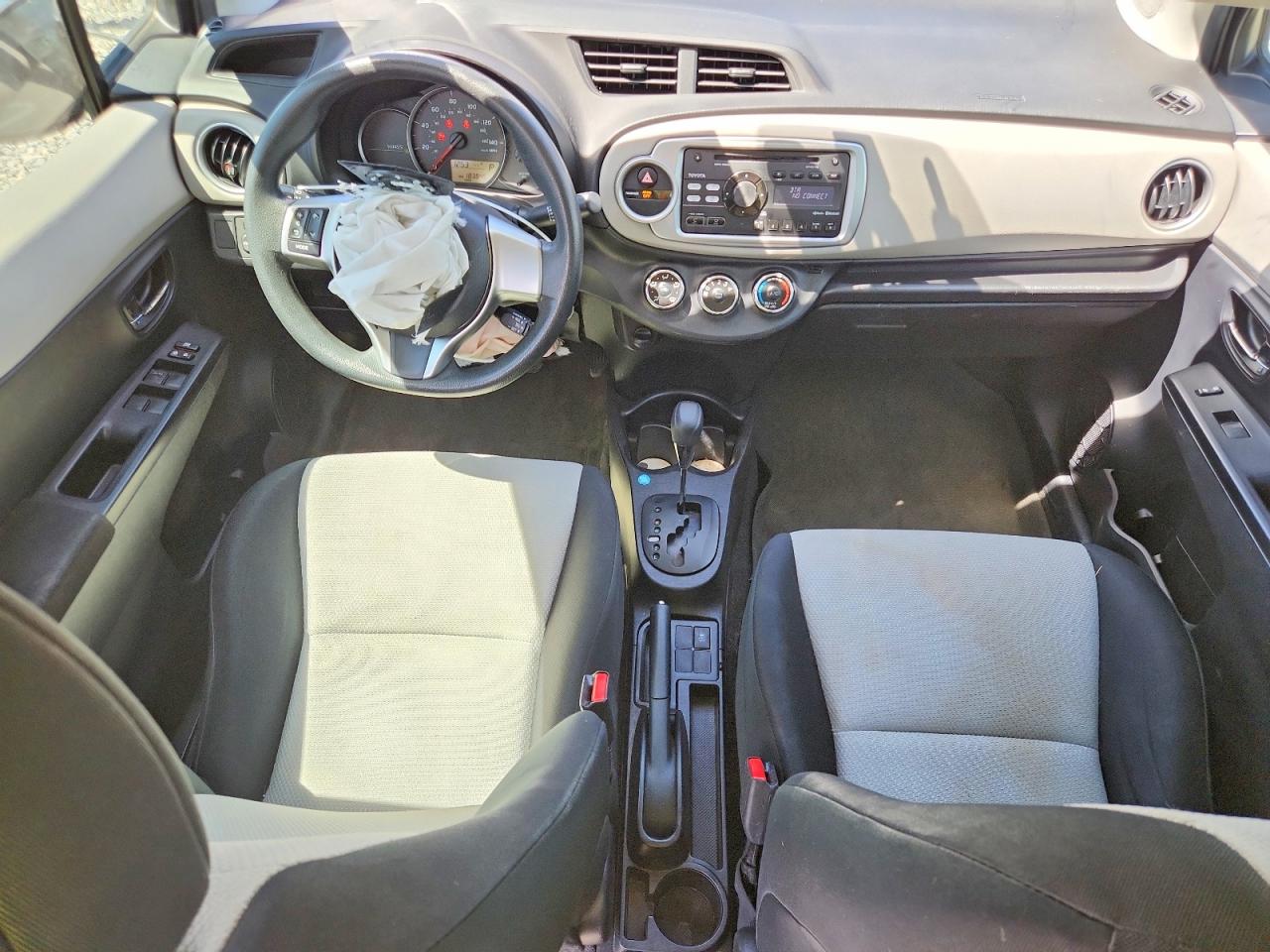 Toyota Yaris 5-door Le