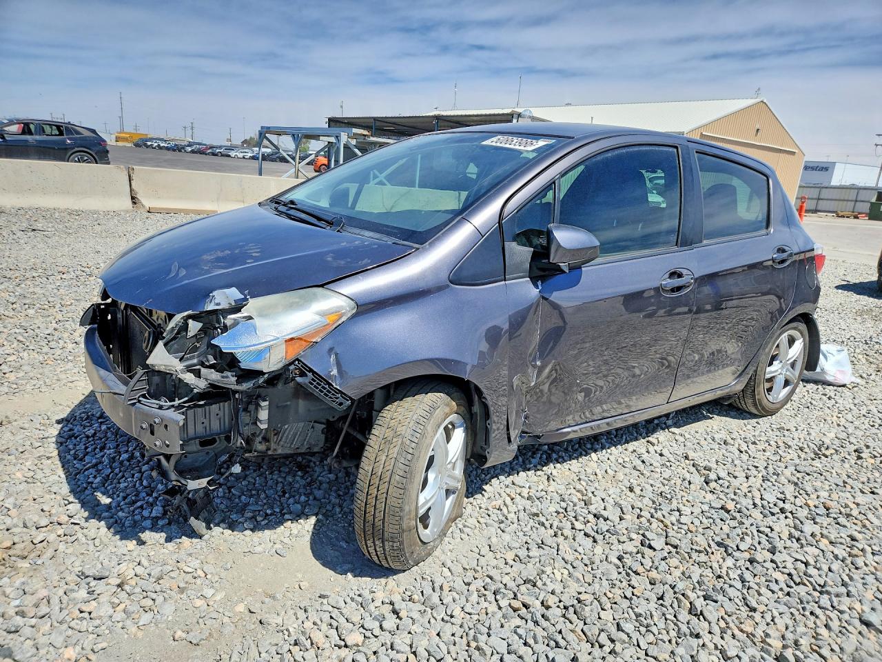 Salvage Toyota Yaris Image