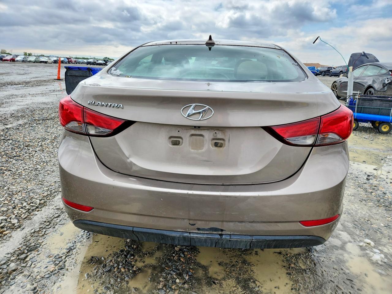 Hyundai ELANTRA Value Edition