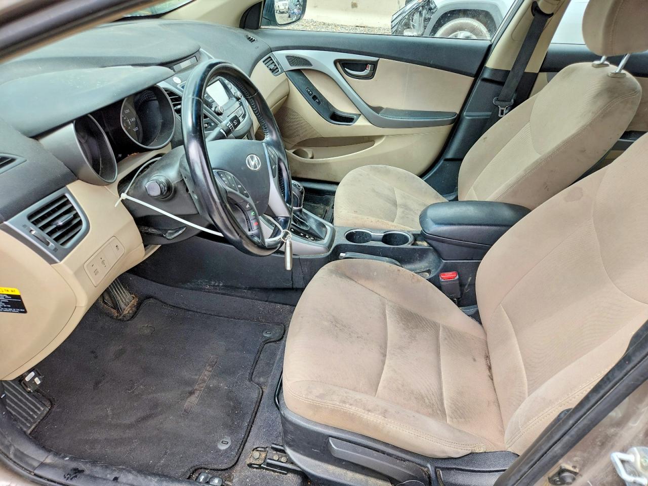 Hyundai ELANTRA Value Edition