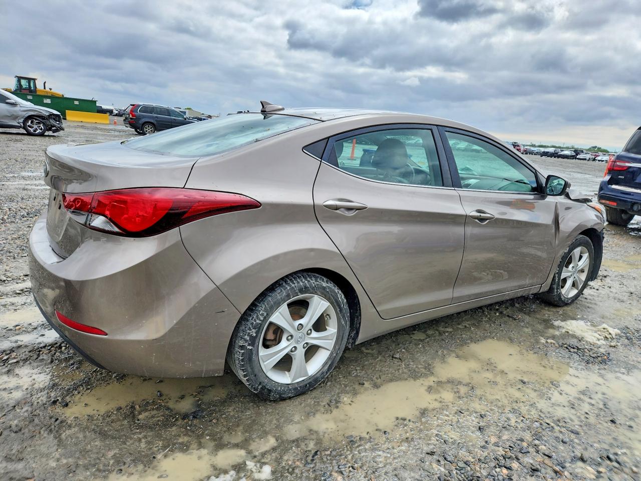 Hyundai ELANTRA Value Edition