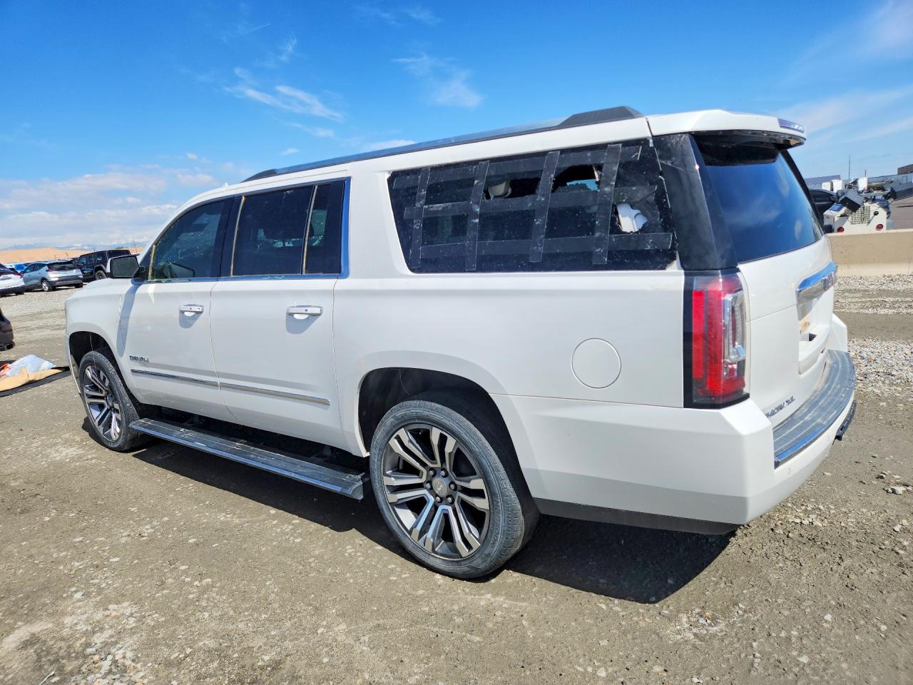 GMC Yukon Denali