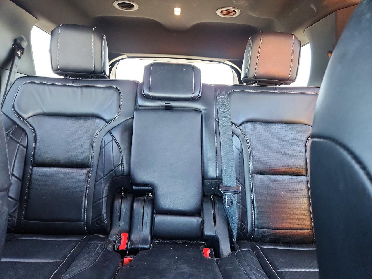 Ford Explorer Platinum