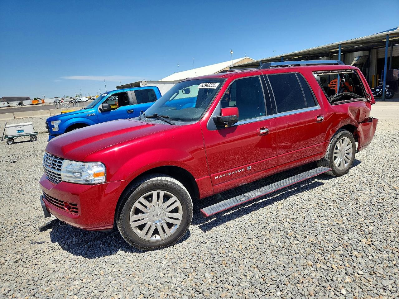 Salvage Lincoln Navigator Image