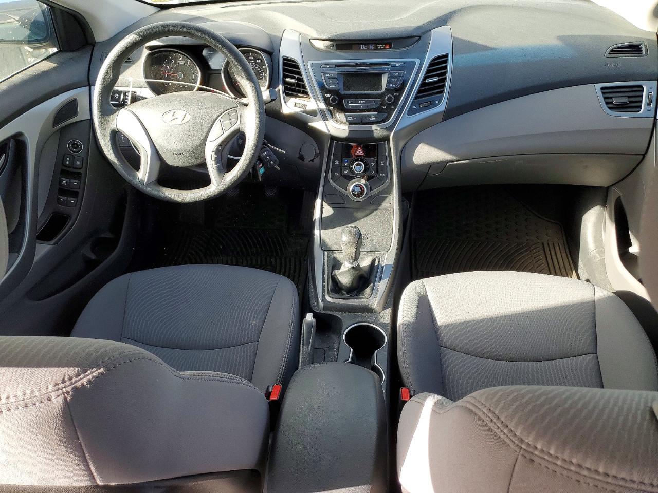 Hyundai ELANTRA Se