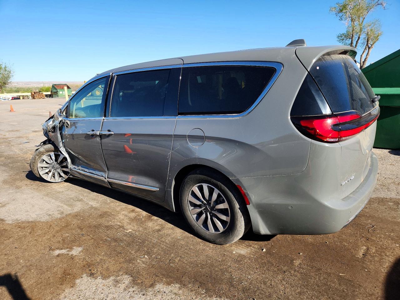 Chrysler Pacifica Hybrid Limited