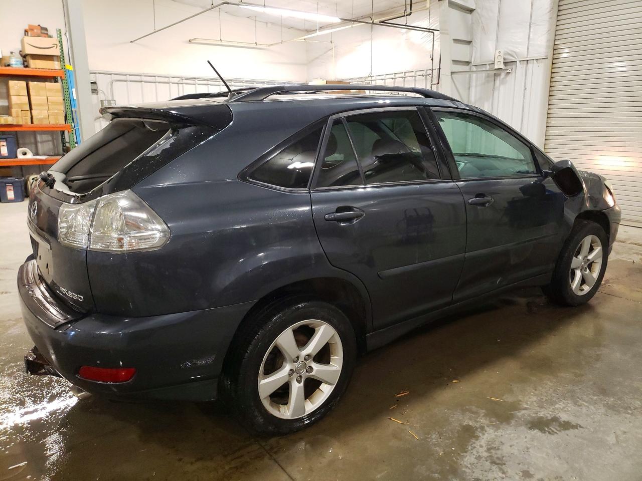 Lexus RX Base