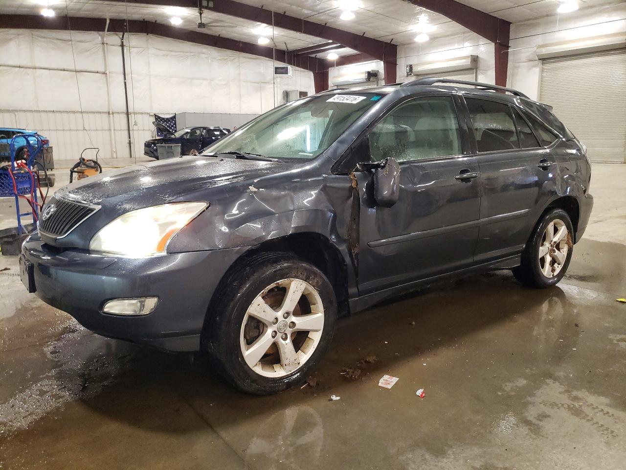 Salvage Lexus RX Image