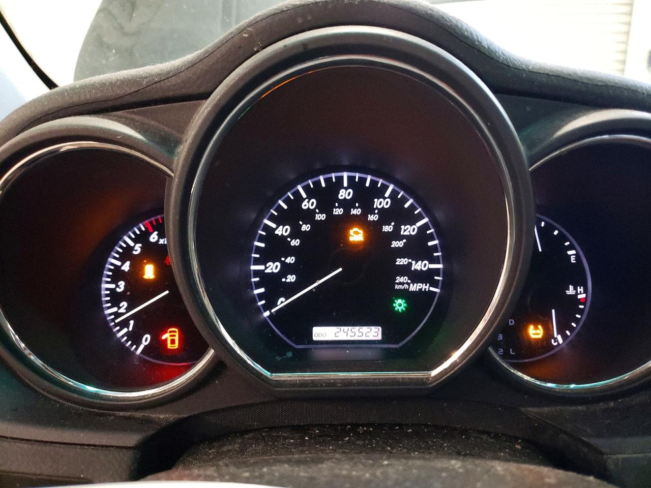 Lexus RX Base