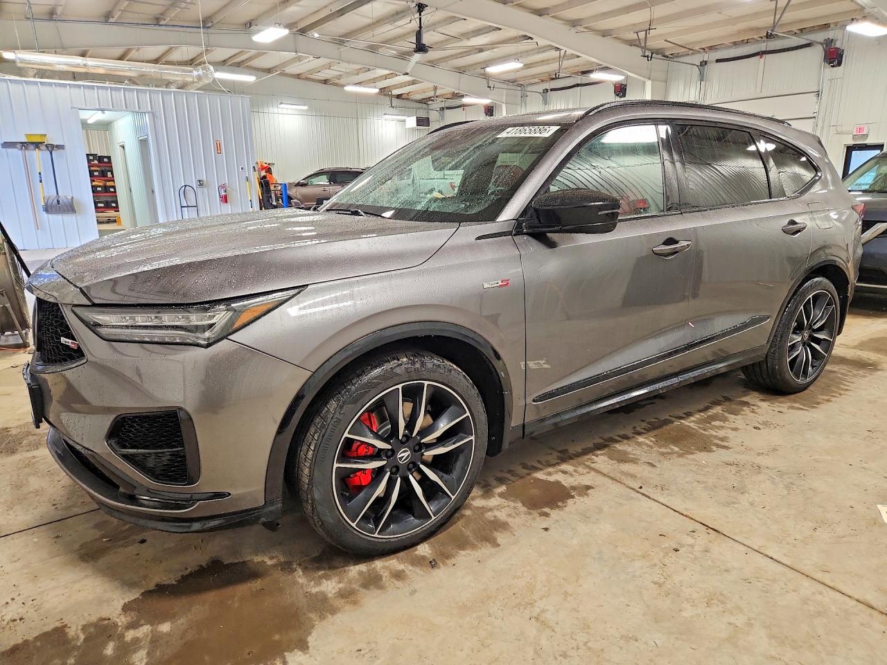 Salvage Acura MDX Image