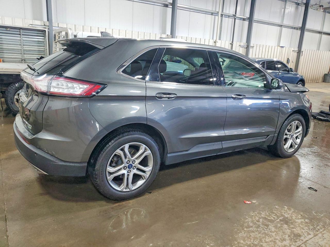 Ford Edge Titanium