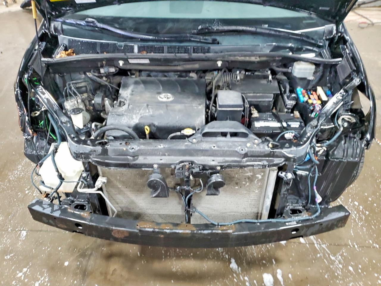 Toyota Sienna Limited 7-passenger