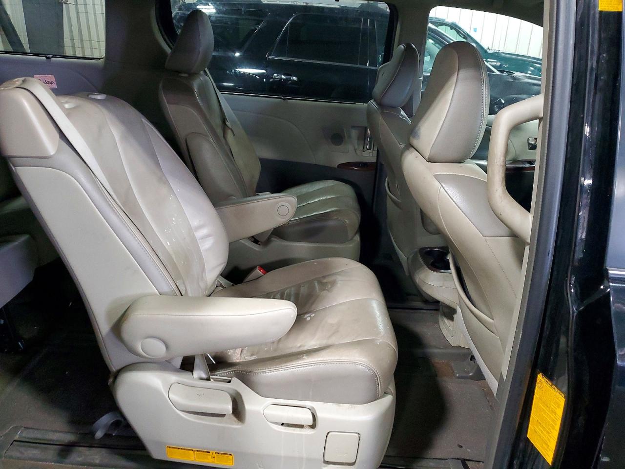Toyota Sienna Limited 7-passenger