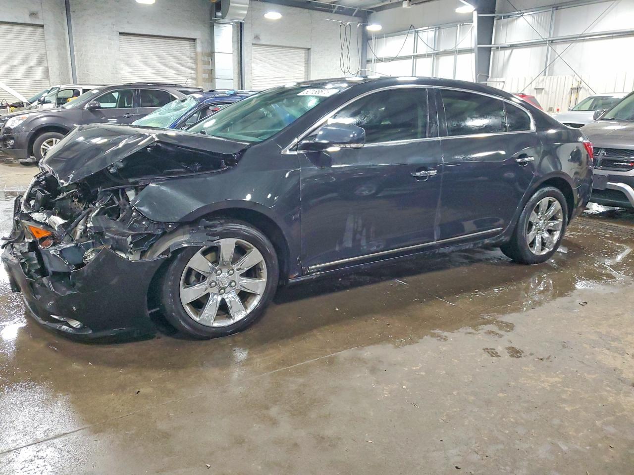 Salvage Buick LaCrosse Image