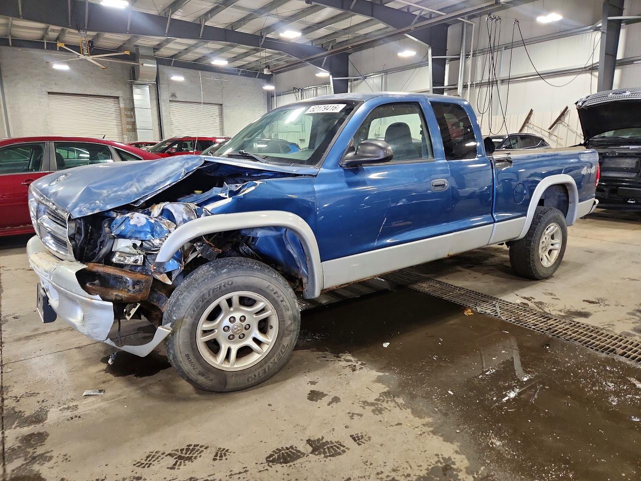 Salvage Dodge Dakota Image