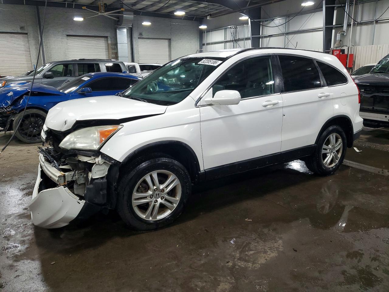 Salvage Honda Crv Image