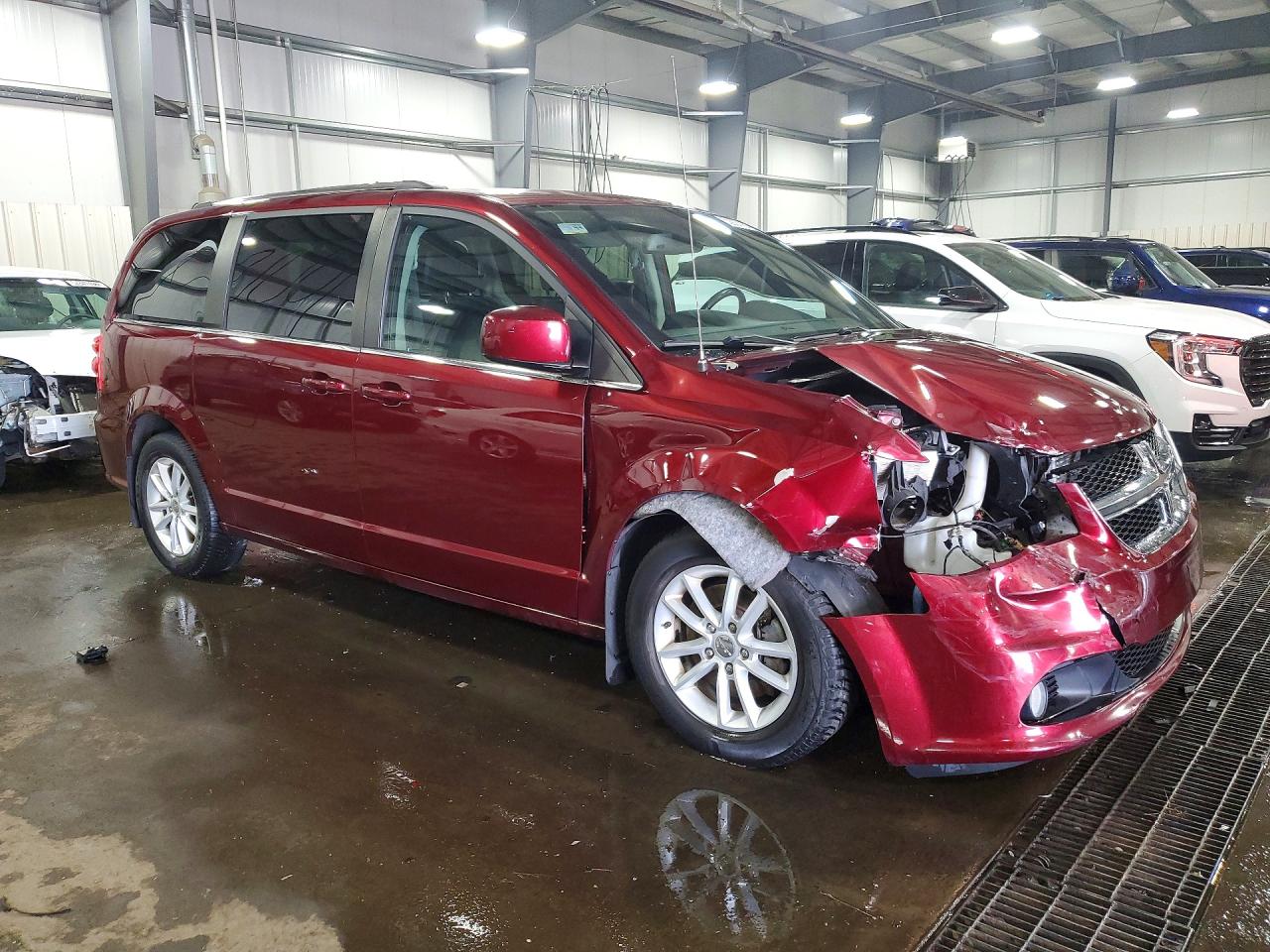 Dodge Caravan Sxt