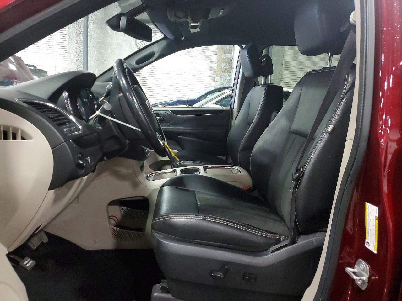 Dodge Caravan Sxt