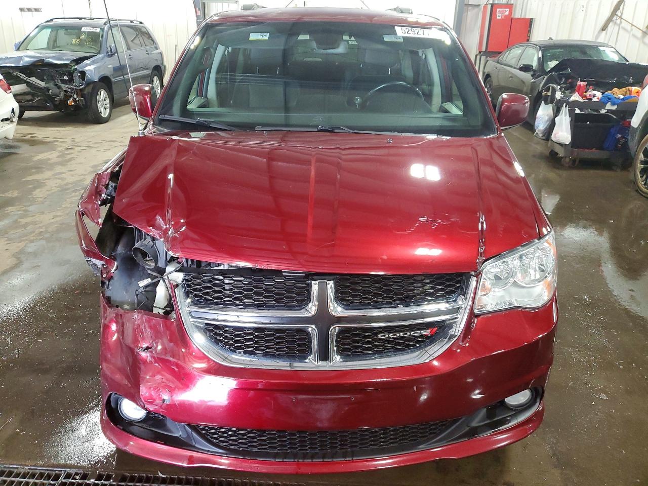 Dodge Caravan Sxt